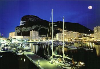 No�n� pohled na Gibraltar
